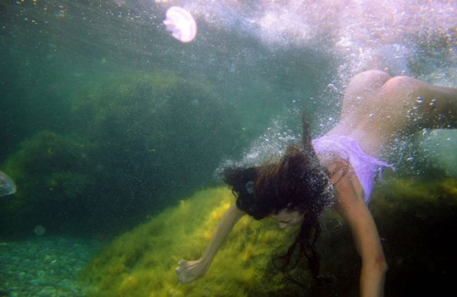 Underwater Babes