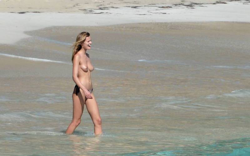 Edita Vilkeviciute - Topless Candids in St Barts