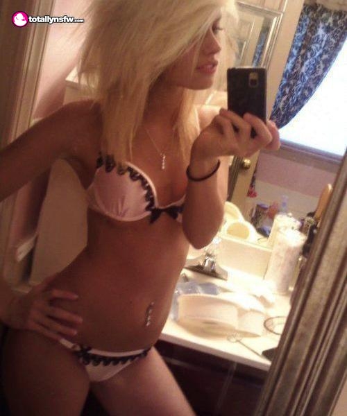 Self Shot Cuties - Part 3351