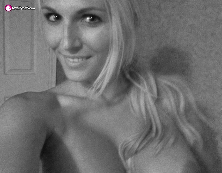 Self Shot Cuties - Part 3427