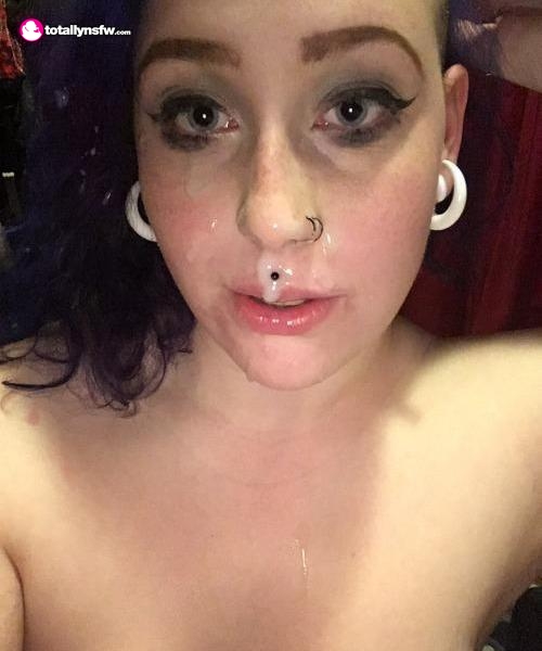 Cumshot Cuties - Part 3210