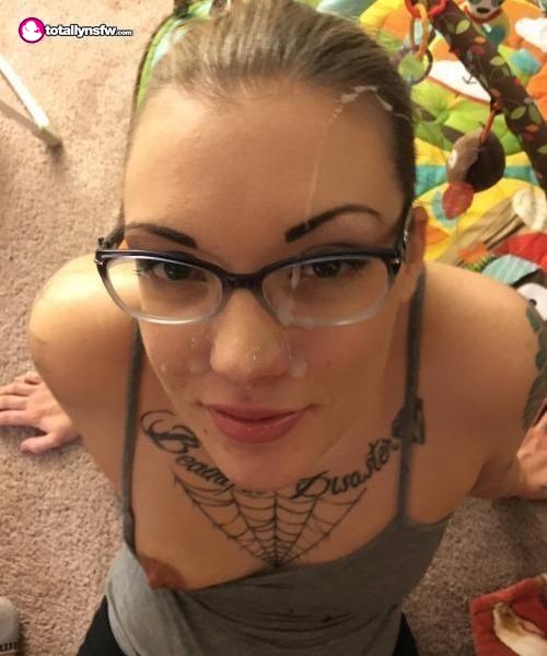 Cumshot Cuties - Part 3223