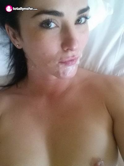 Cumshot Cuties - Part 3225