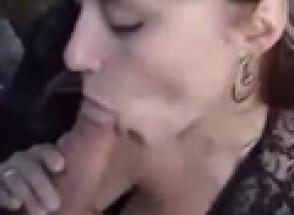 FPS: She takes a beautful creampie in nature