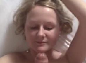 Cock sucker loves getting her face blasted